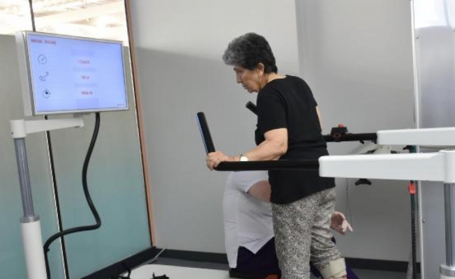 Fizik tedavide yüksek teknolojili robotlar işbaşında