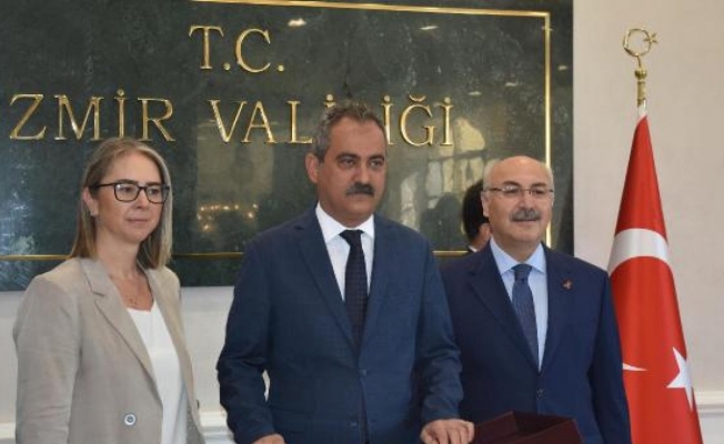 Bakan Özer: İzmir'e yatırımı 5,1 milyara çıkarıyoruz