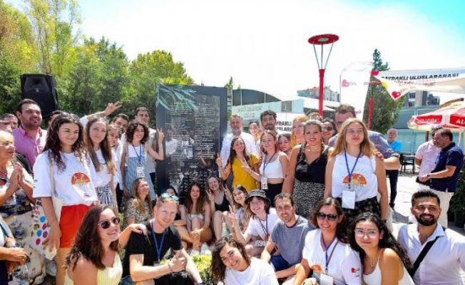 Bayraklı'da bu yıl ilk kez düzenlenen Uluslararası Gençlik Çalıştayı son erdi