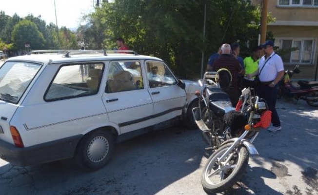 Kıbrıs gazisi, 1 gün önce çalınan motosikletine otomobille çarptı