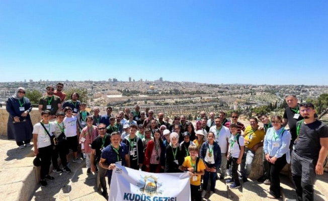 Öğrenciler Kudüs gezisiyle ödüllendirildi