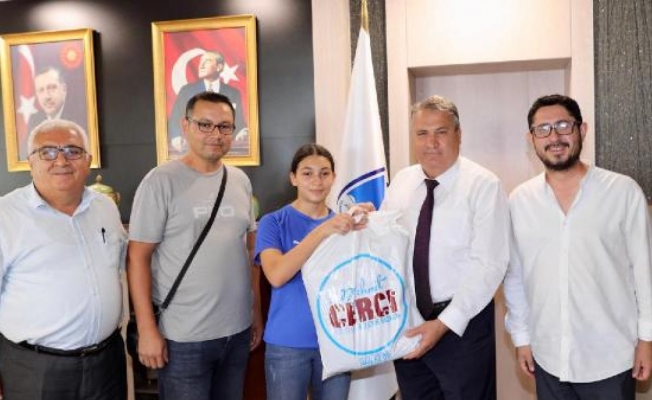 Başkan Çerçi'den şampiyon judocuya ödül