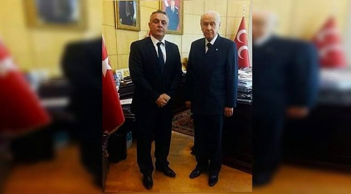 MHP Manisa İl Başkanı Murat Öner, kalp krizi sonucu hayatını kaybetti