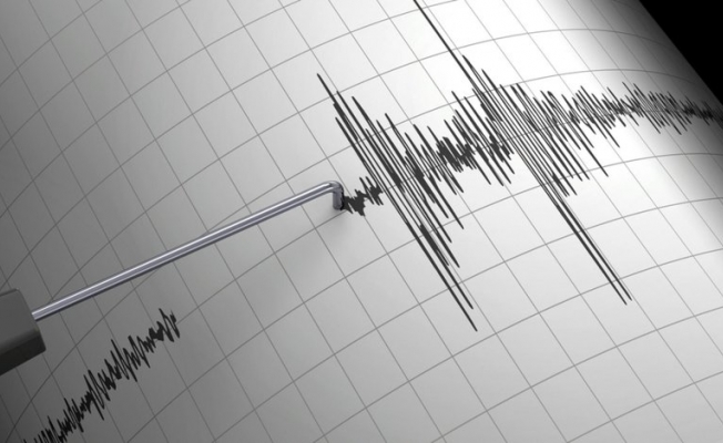6,2 büyüklüğündeki deprem korkuttu