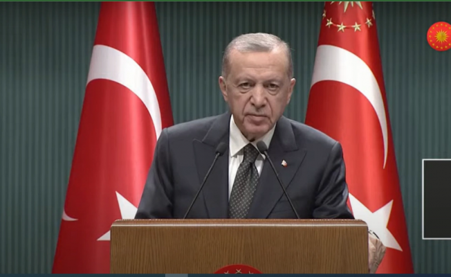 Cumhurbaşkanı Erdoğan : Lisans öğrencilerine KYK bursu 1250 lira