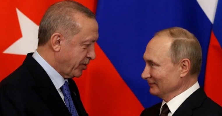 Erdoğan ve Putin arasında tahıl koridoru ve esir değişimi görüşüldü!