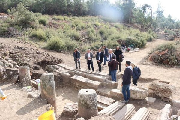 Hyllarima ve Asarcık Tepe'de kazı çalışmaları sürüyor