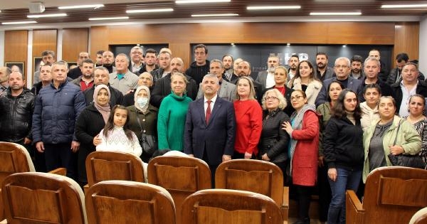 MHP'nin 'yeni' hedefi: İzmir'de 15 günde 12 bin yeni üye