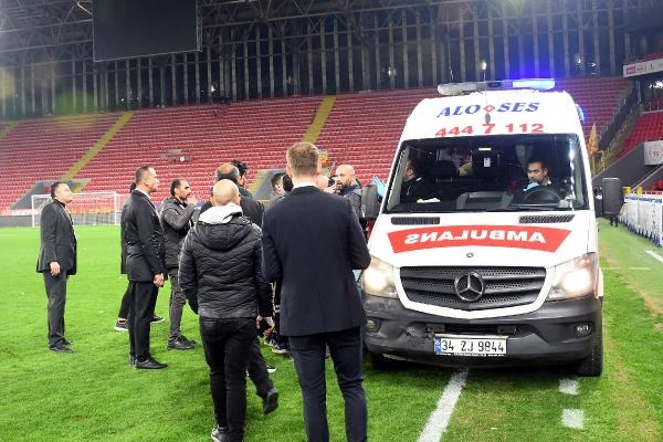 Olaylı Göztepe-Altay maçında yanıcı maddeleri taşıyan ambulans firması süresiz kapatıldı