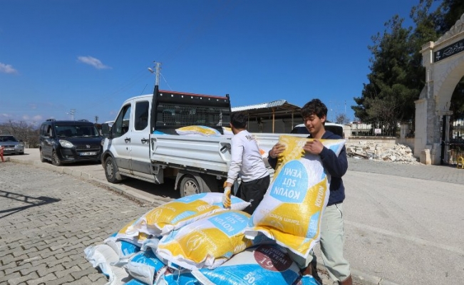Afetzede besicilere Gaziantep'ten yem desteği