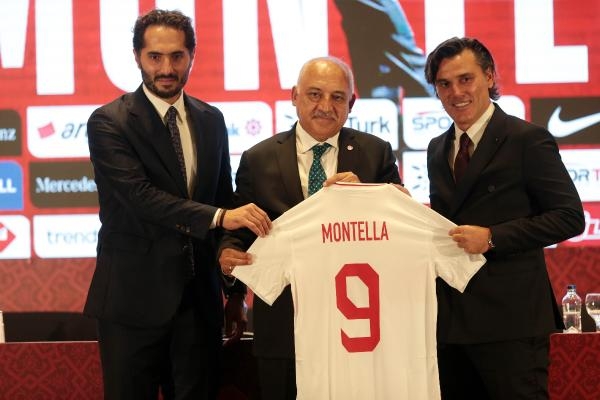 A Milli Futbol Takımı'nda Vincenzo Montella dönemi başladı