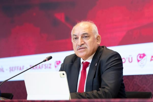 Mehmet Büyükekşi: Süper Kupa maçlarını dörtlü turnuvaya çevirmek için Suudi Arabistan ile görüşüyoruz