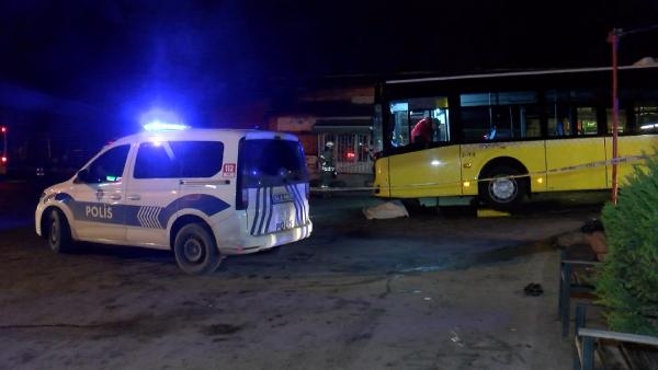 İETT otobüsünün çarptığı kadın hayatını kaybetti 