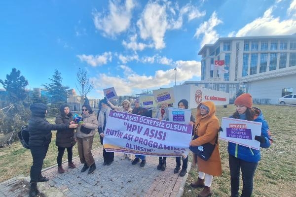Ankara'da 'HPV aşısı' için basın açıklaması