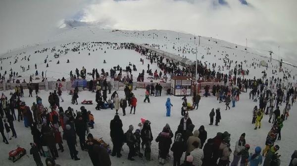 Erciyes, hafta sonu 123 bin ziyaretçiyi ağırladı