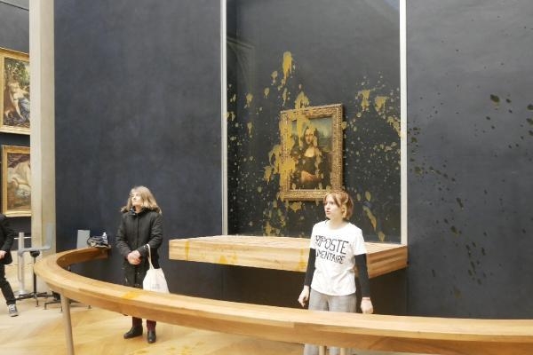 Mona Lisa tablosuna çorba fırlattılar, Fransa Kültür Bakanı Dati: Saldırı kabul edilemez