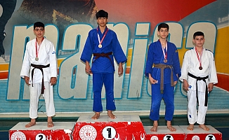 Manisa BBSK’lı Judoculardan 18 Madalya