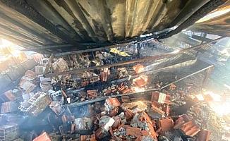 Manisa'da ahırda çıkan yangında 20 küçükbaş yanarak öldü