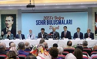 Bakan Çavuşoğlu: Elimiz kolumuz bağlı kalmayız