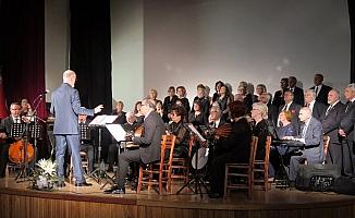 İzmir Foça'da yeni yıl konseri