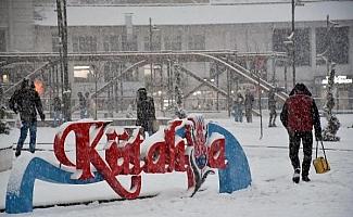 Kütahya'da kar yağışı 