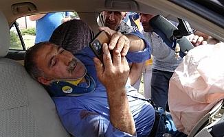 Kazada yaralanan Erzurumlu sürücü çevredekileri kızdırdı