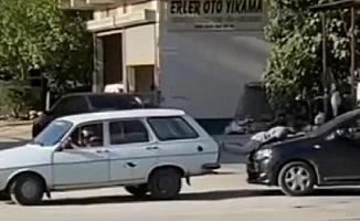 Adana'da akılalmaz olay! İki otomobilin arasına çocuk koydular
