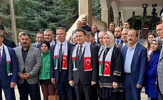Babacan'dan Filistin Büyükelçisi Mustafa'ya başsağlığı ziyareti