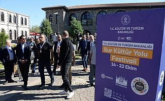 Diyarbakır'da 'Sur Kültür Yolu Festivali' başladı
