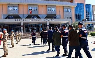Edirne'de 46 FETÖ şüphelisi yakalandı