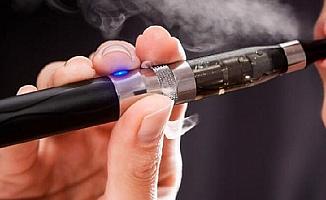Uzmanı uyardı: Elektronik sigaralar akciğer hasarına yol açıyor