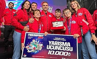 Yunusemreli Vega Takımı TEKNOFEST’TEN ödülle döndü 