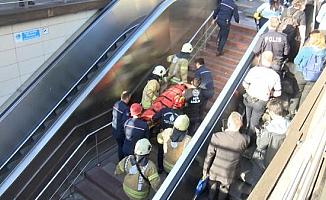 4. Levent metro istasyonunda intihar girişimi: Seferler iptal oldu