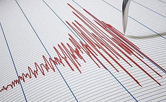 Antalya açıklarında korkutan deprem