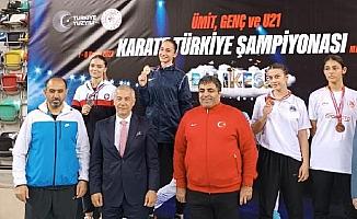 Diyarbakırlı Sena, 6. kez Türkiye Karate Şampiyonu oldu