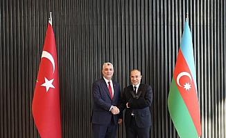 Bakan Bolat, Azerbaycan Ekonomi Bakanı Cabbarov ile görüştü