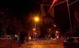 Beşiktaş Belediyesi, Suudi Arabistan Başkonsolosluğu'na pankartlar astı