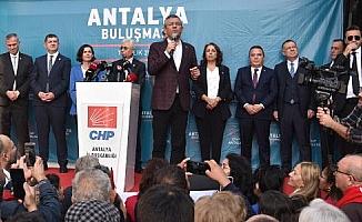 CHP Lideri Özel: İYİ Parti’nin alacağı kararı bekliyoruz