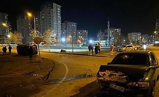 Kayseri'de otomobil ile minibüs çarpıştı: 7 yaralı