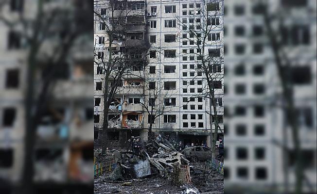 Kiev’e gece yapılan roket saldırısında 53 kişi yaralandı