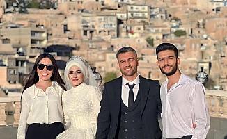 Mardinli çift, düğün için ayırdıkları parayı Filistinlilere bağışladı