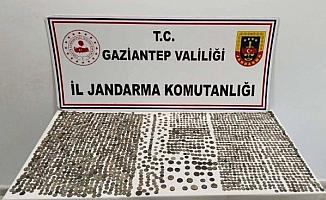 Gaziantep'te 2 bin 51 gümüş sikke ele geçirildi