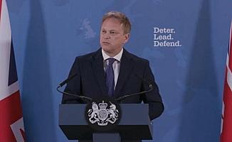 İngiltere Savunma Bakanı Shapps: Artık yeter dedik ve Husilere darbe indirildi