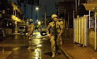 Mersin'de 431 polis ile, torbacılara şafak operasyonu; çok sayıda gözaltı 