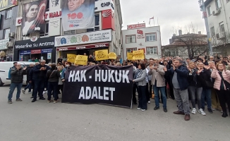 Edirne'de CHP İl Başkanlığı önünde, 'adayımızı geri istiyoruz' eylemi