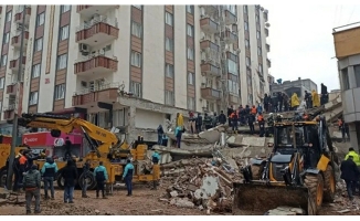 51 kişinin öldüğü Furkan Apartmanı'nın  firari müteahhitleri için Interpol talebi
