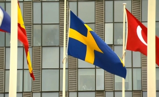 İsveç, NATO'ya resmi olarak katıldı