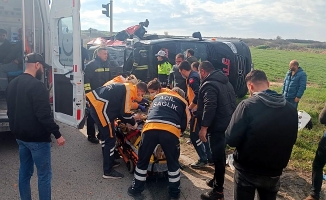 Tekirdağ'da korkunç kaza; tır ile minibüs çarpıştı 5 ölü, 10 yaralı