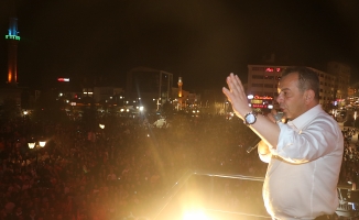 Bolu'da CHP'li Özcan başkan seçildi; 4 ilçeyi AK Parti, 4 ilçeyi de CHP kazandı