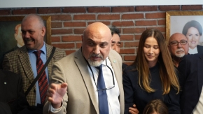 Halkın sevgilisi doktor Gürhan Özcan İYİ Parti'den aday oldu "Çocuklarımız için aday oldum, adalet gelecek bunun için çaba göstereceğim"